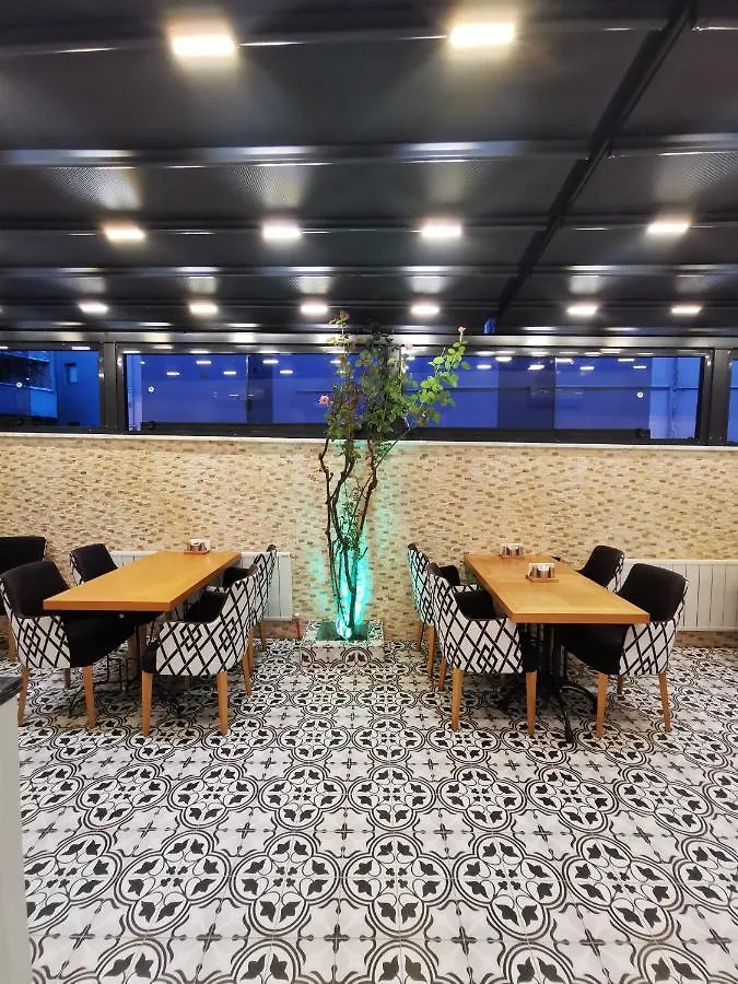 Luxx Garden Hotel Istambul 3*,
