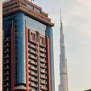 Sunday Mega Sheikh Zayed Road Near Difc Formerly Emirates Grand Emirados Árabes Unidos